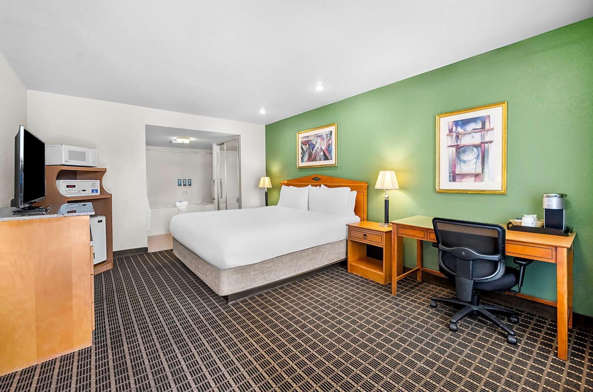 Surestayplus Hotel By Best Western San Jose Central City Экстерьер фото